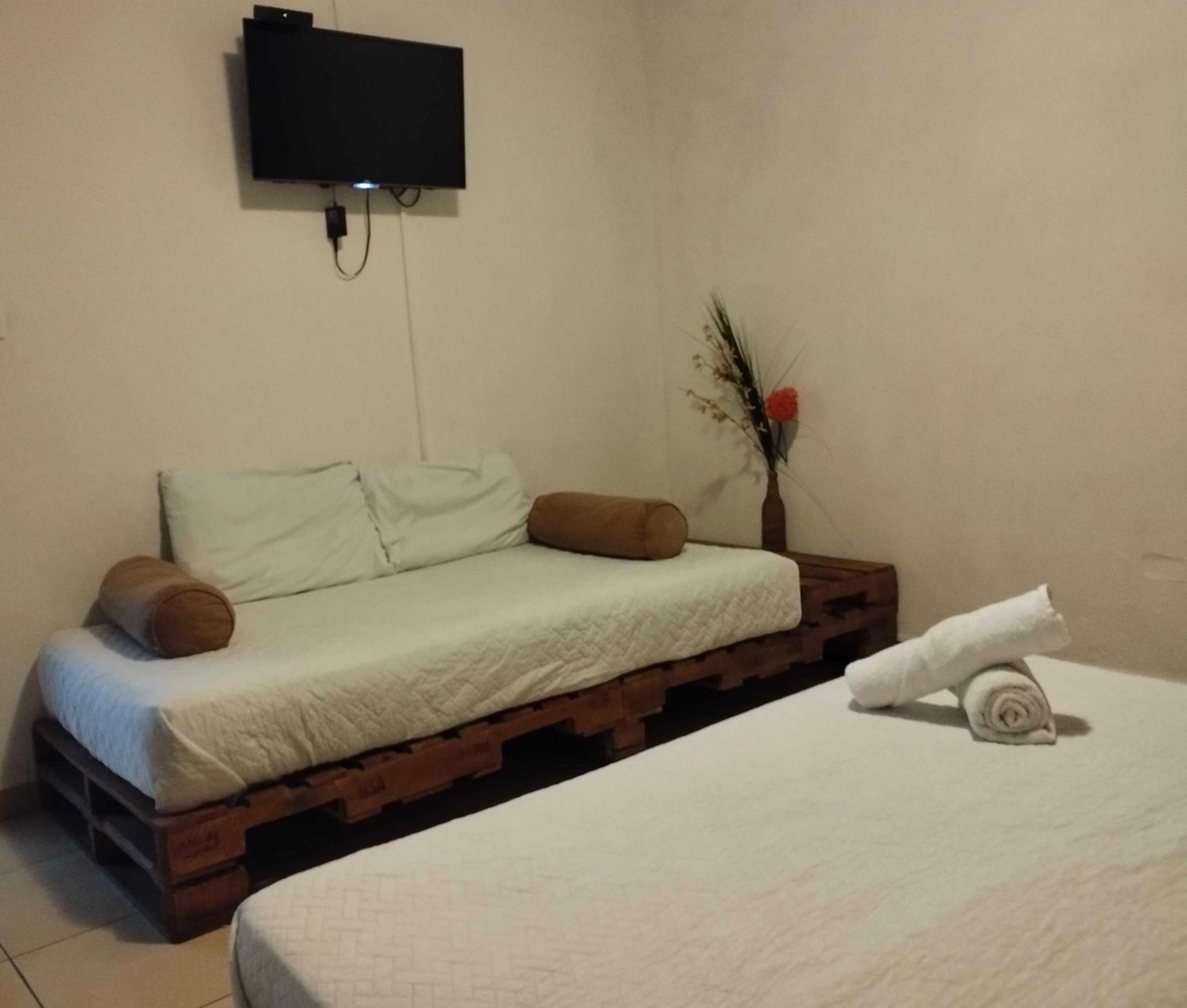 La Zona Hostel San Salvador Zimmer foto