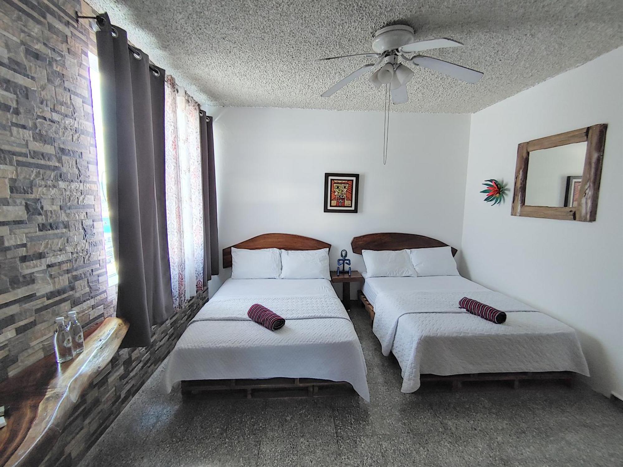 La Zona Hostel San Salvador Zimmer foto